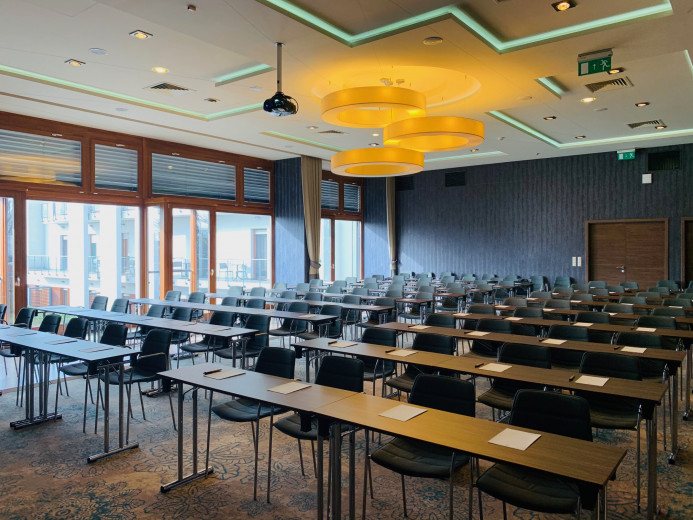 Barack Thermal Resort