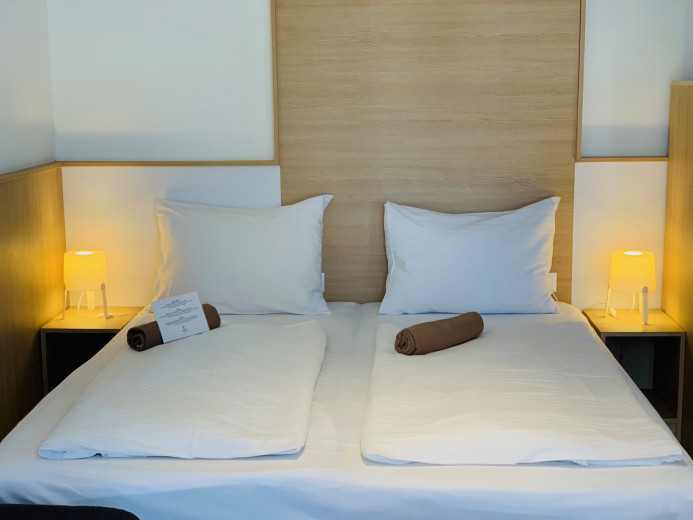 Barack Thermal Resort