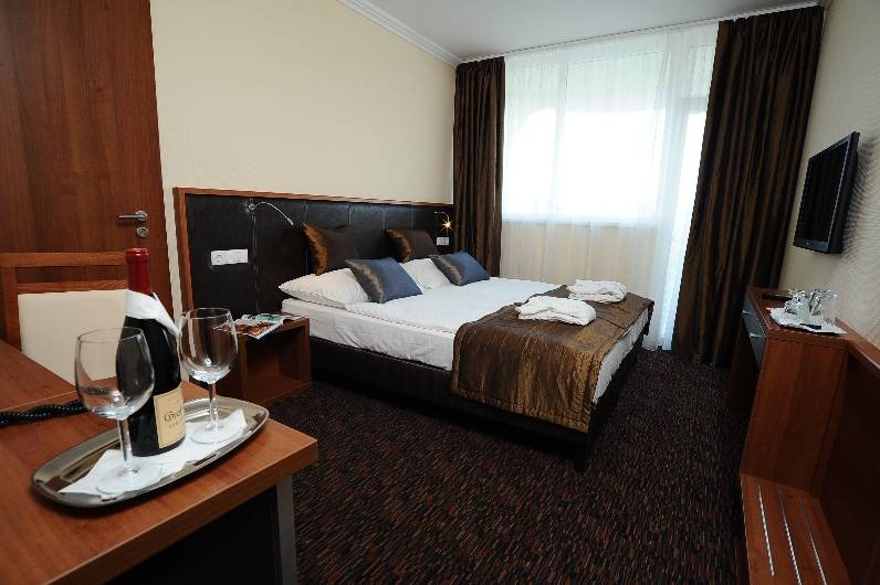 Hotel Eger & Park