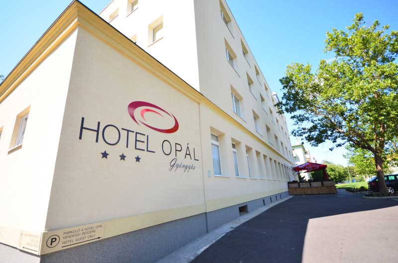 Hotel Opál