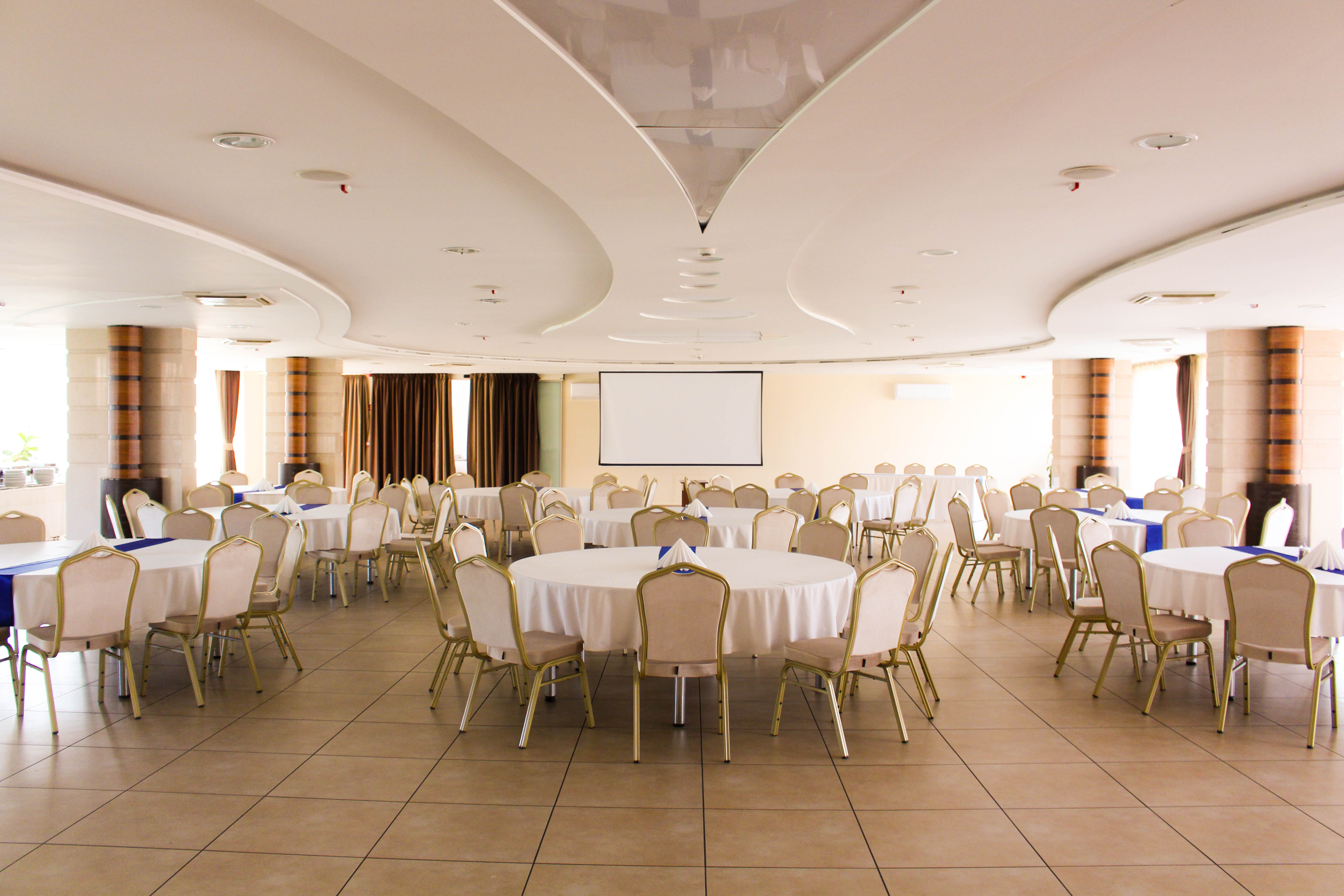 Granada Konferencia Wellness és Sport Hotel