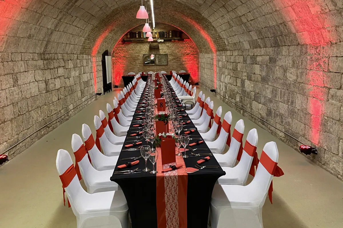 22 Rendezvényközpont & Boutique Hotel