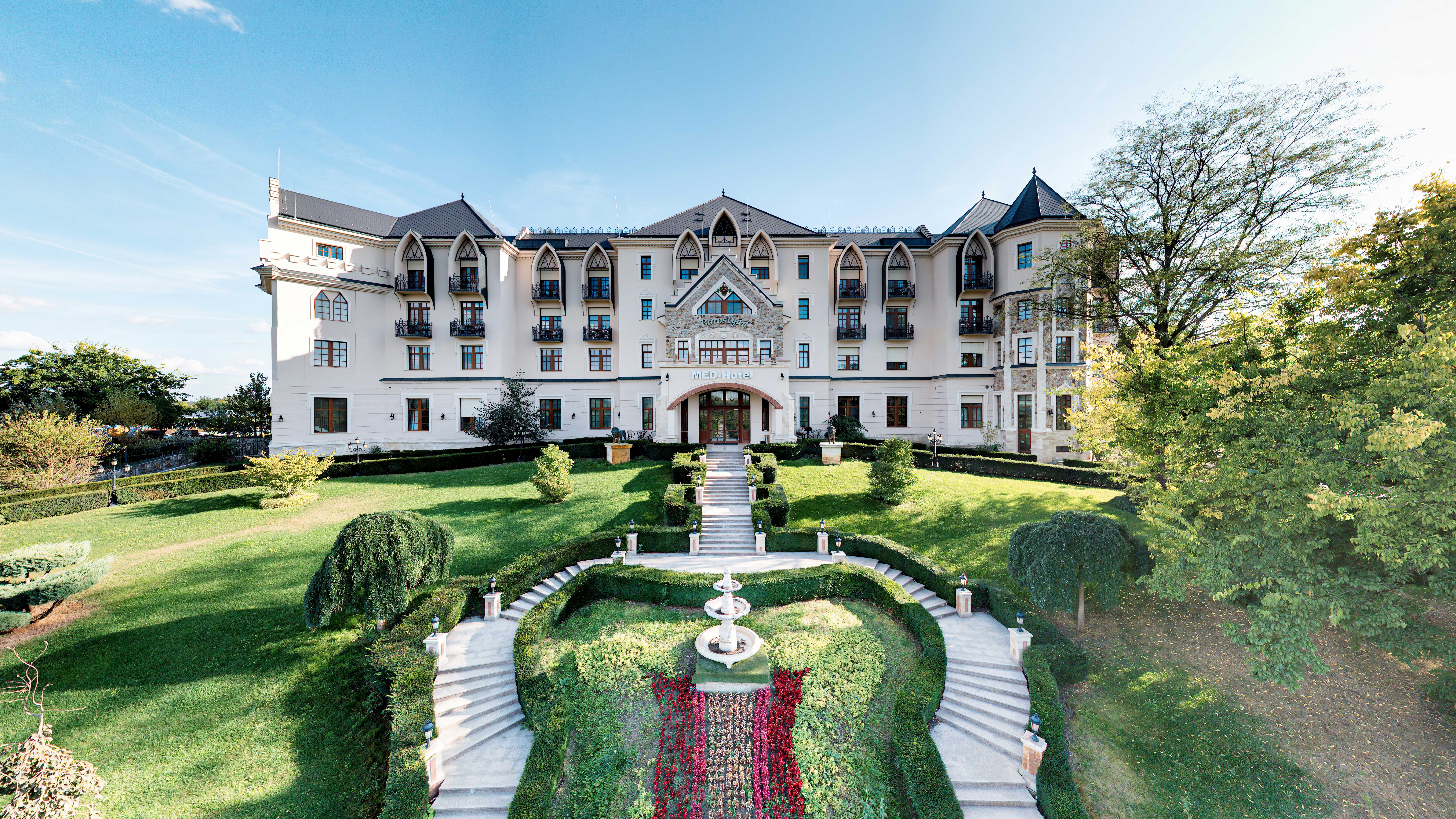 Borostyán Med-Hotel