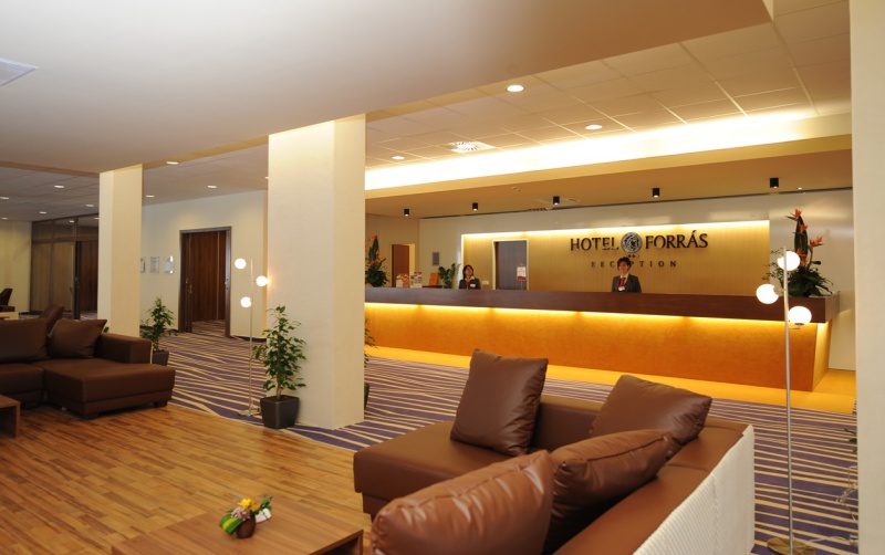 Hunguest Hotel Forrás