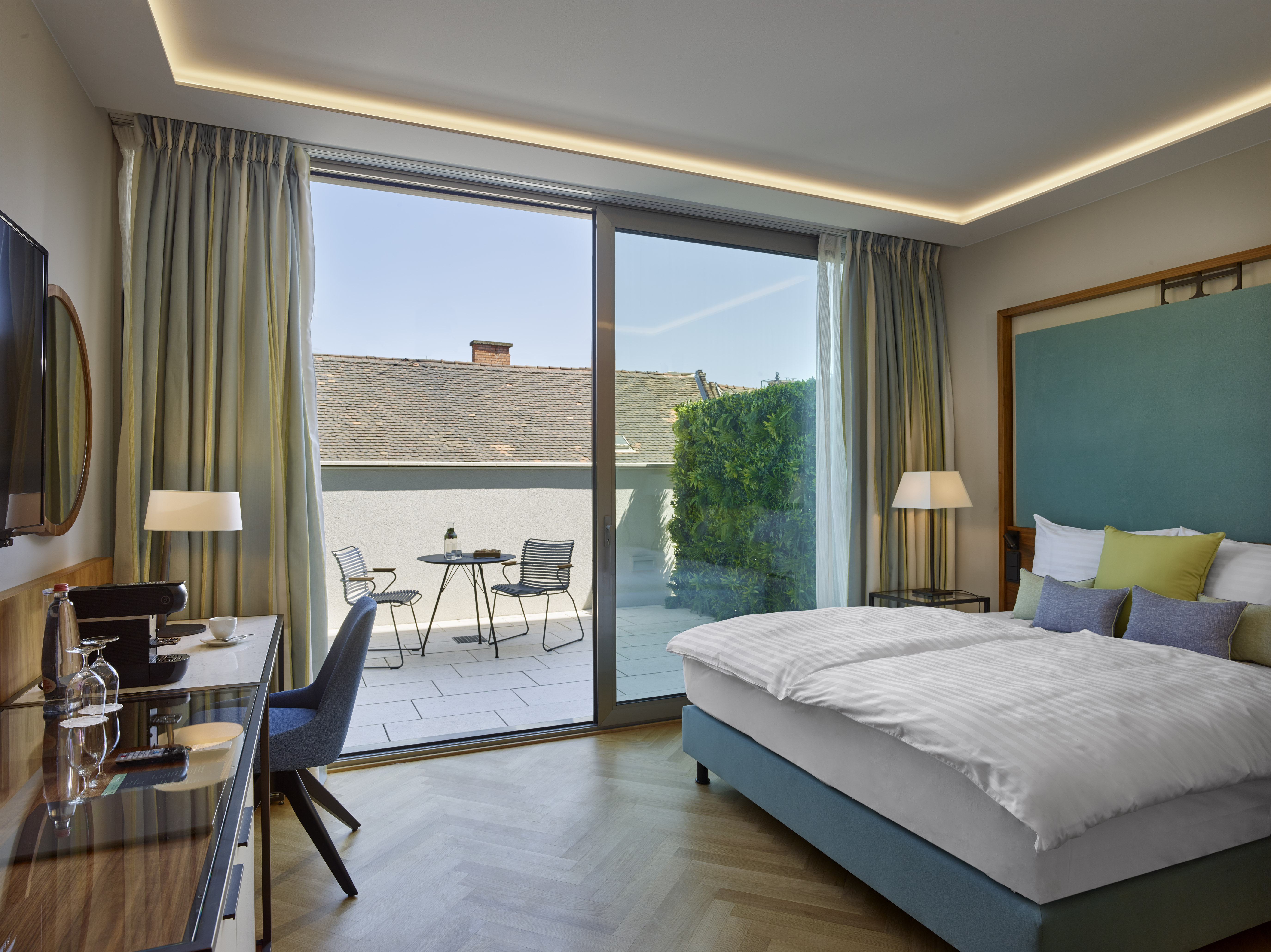 EST Grand Hotel Savoy Budapest