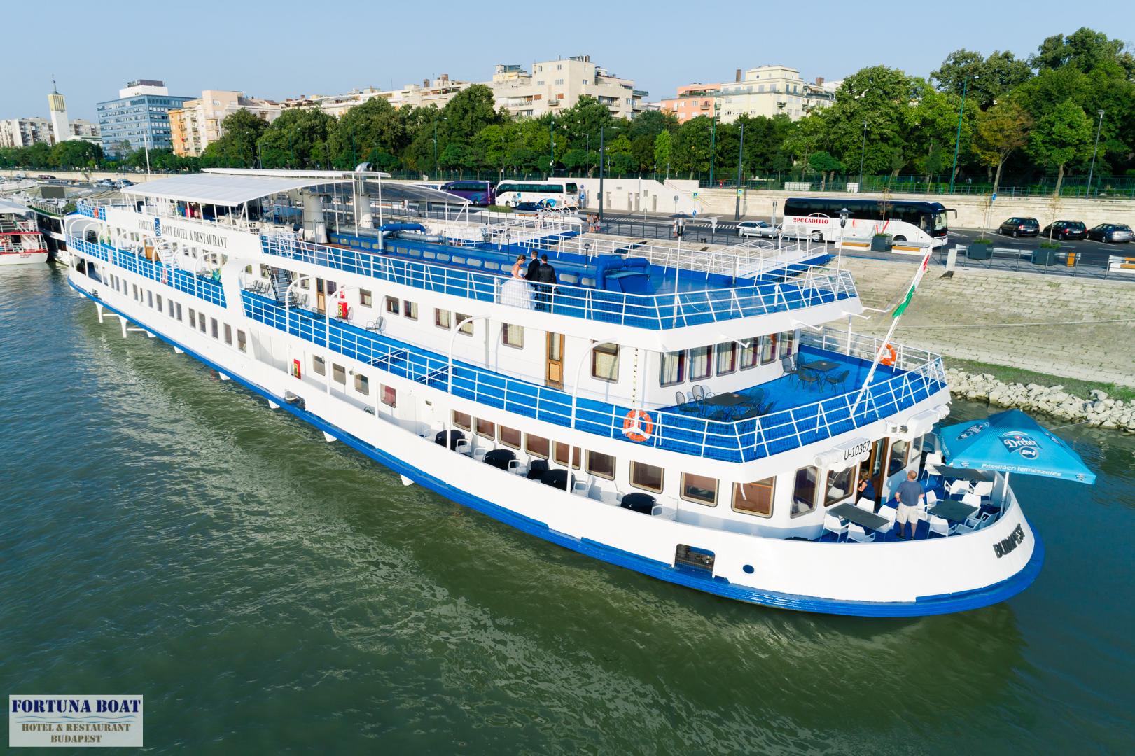 Fortuna Boat Hotel & Restaurant