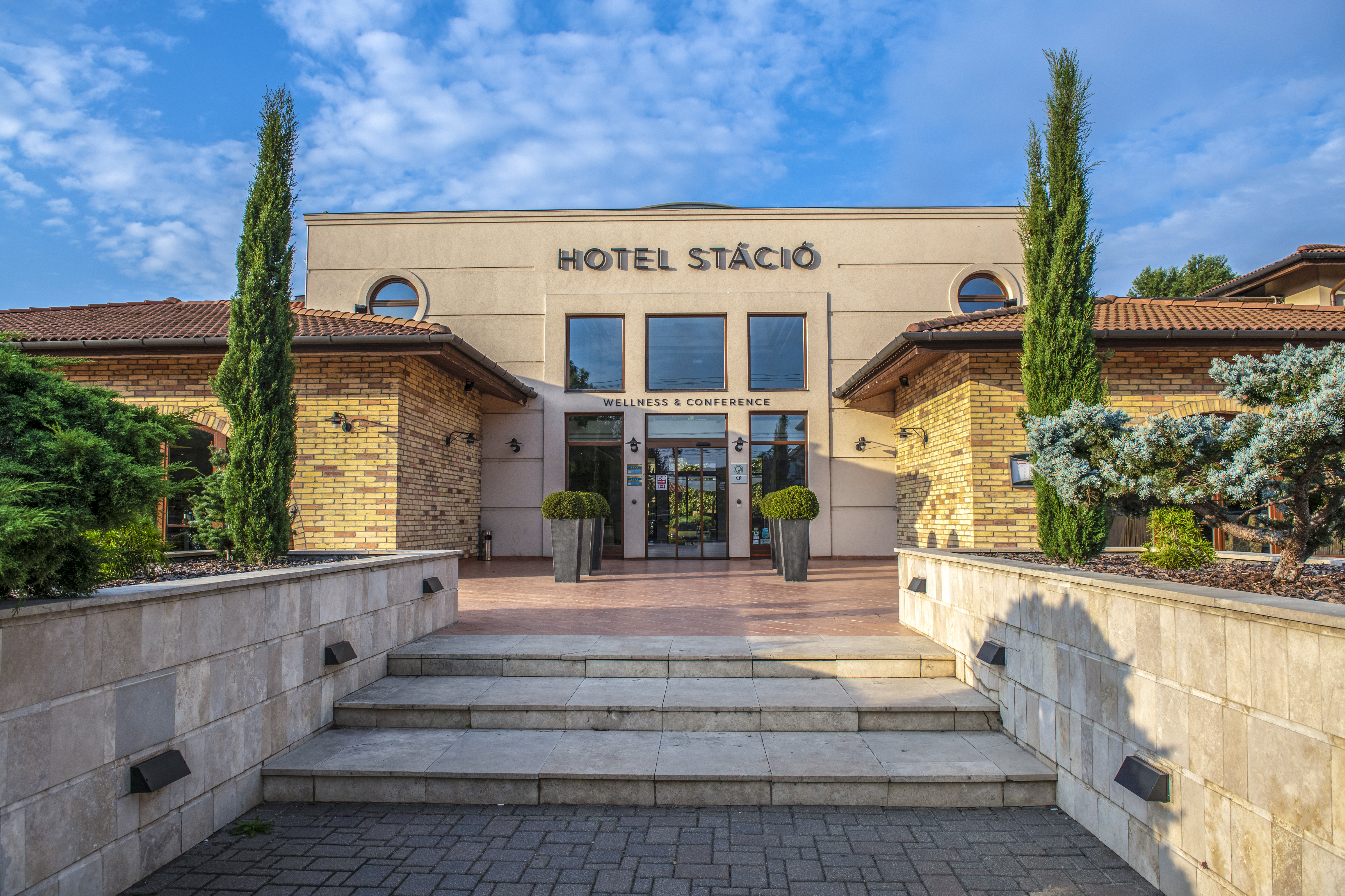 Budapest Airport Hotel Stáció