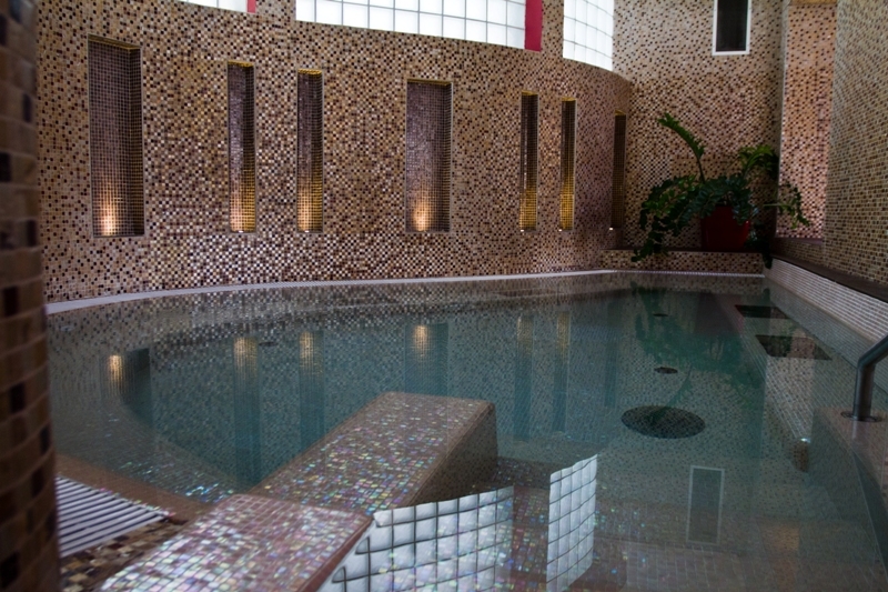 Kristály Imperial Hotel és Pálma Rendezvényház