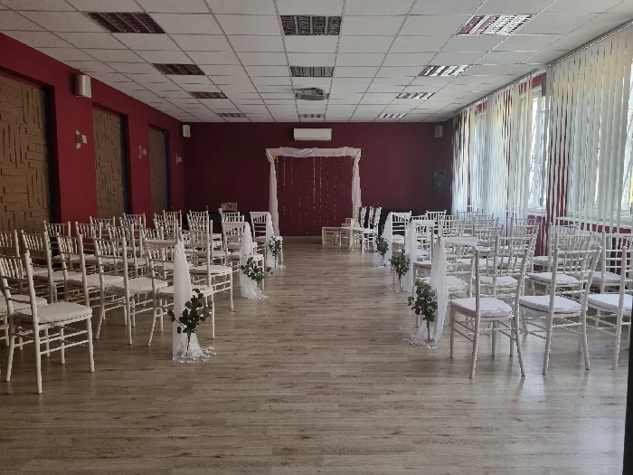 Konferencia terem