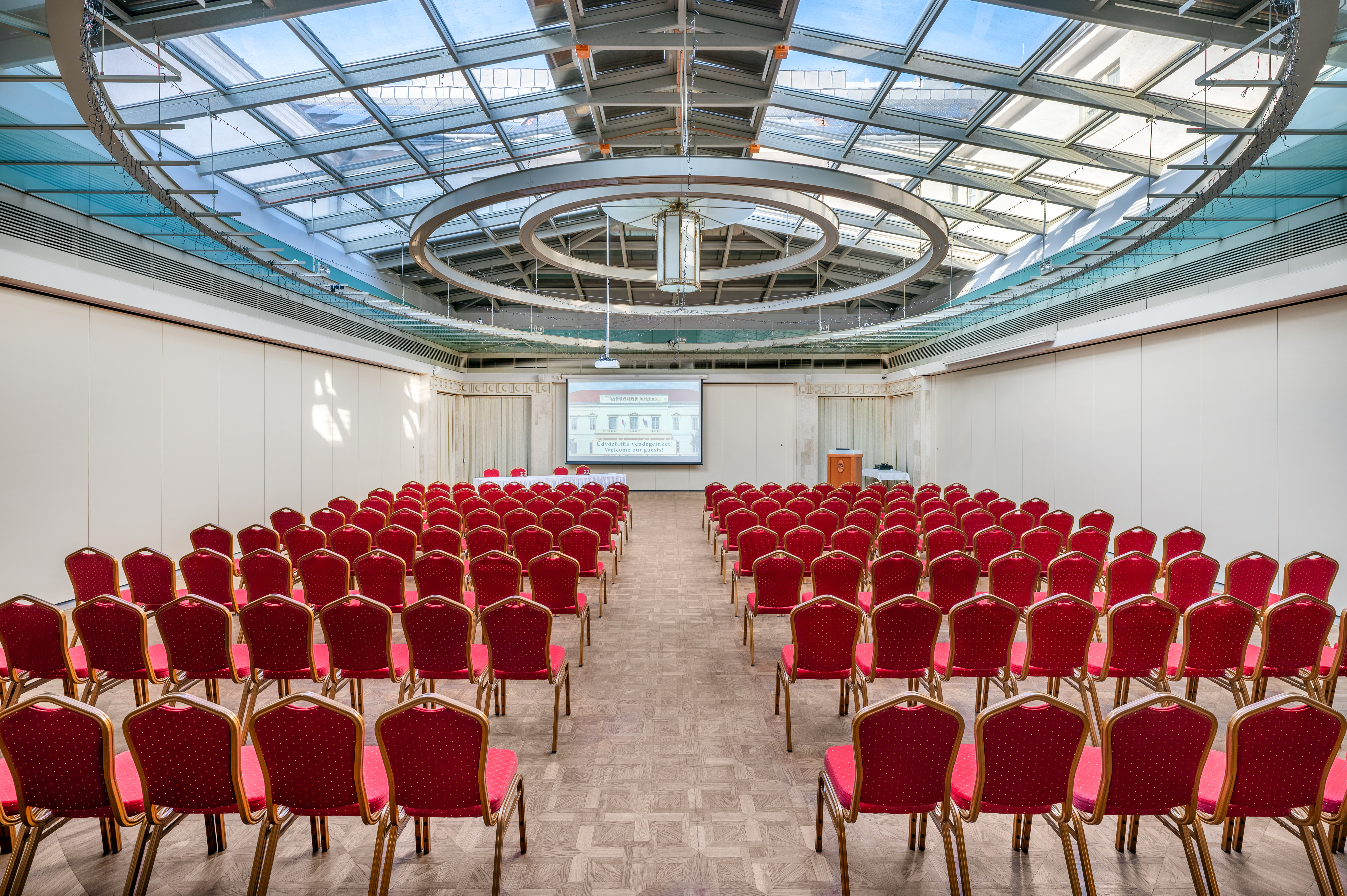 Mercure Székesfehérvár Magyar Király Rendezvényhelyszín