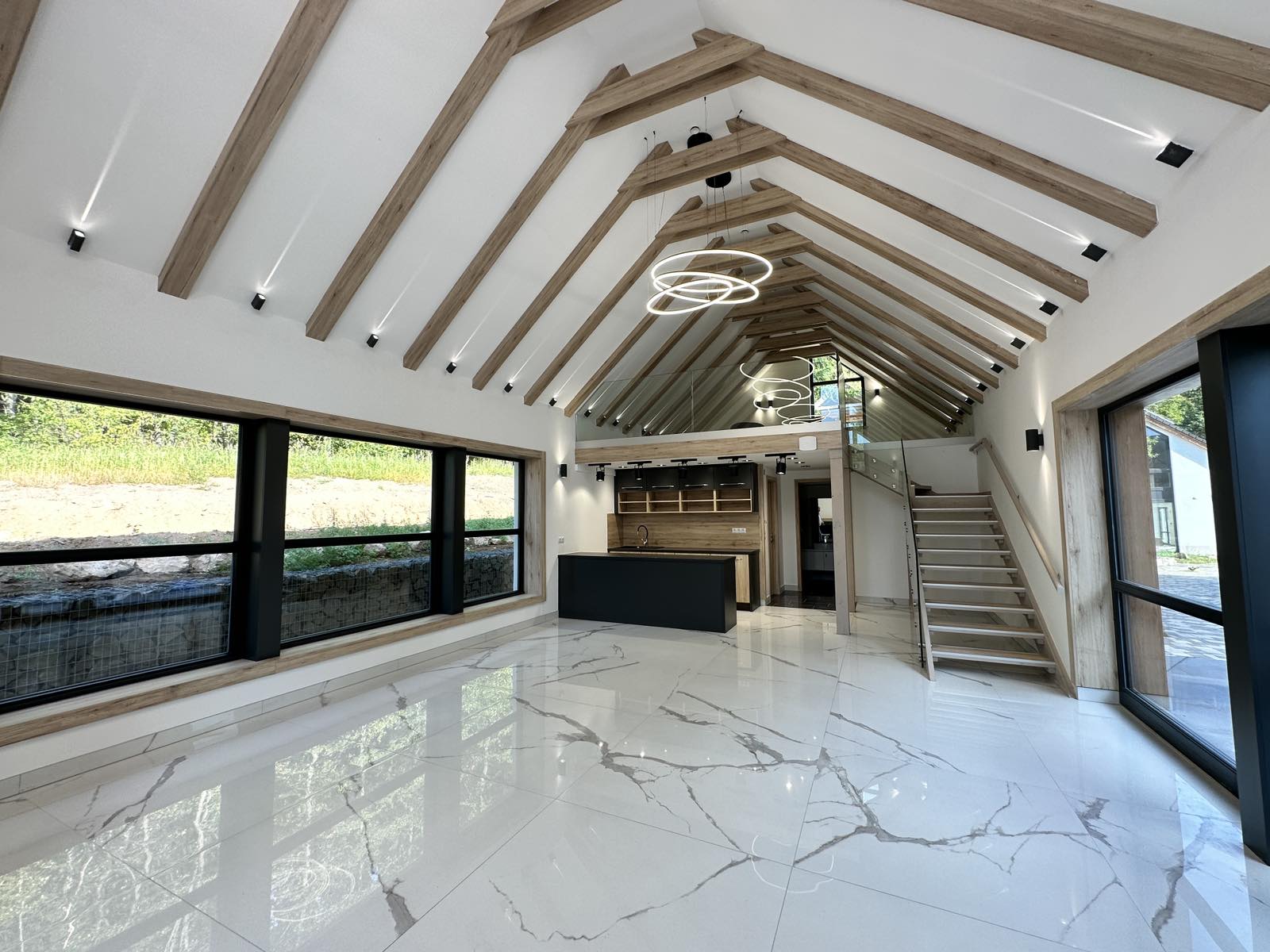 Clintonit rendezvényterem