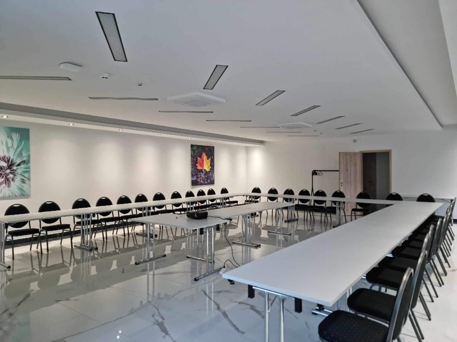 Magnetic rendezvényterem