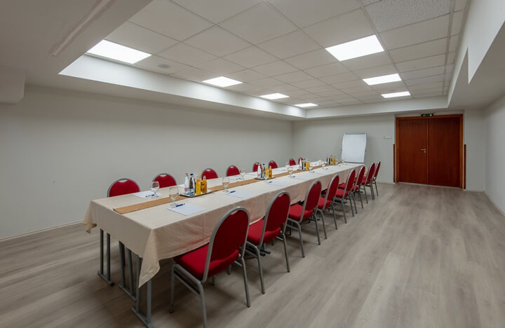 Szívós Béla terembérlés