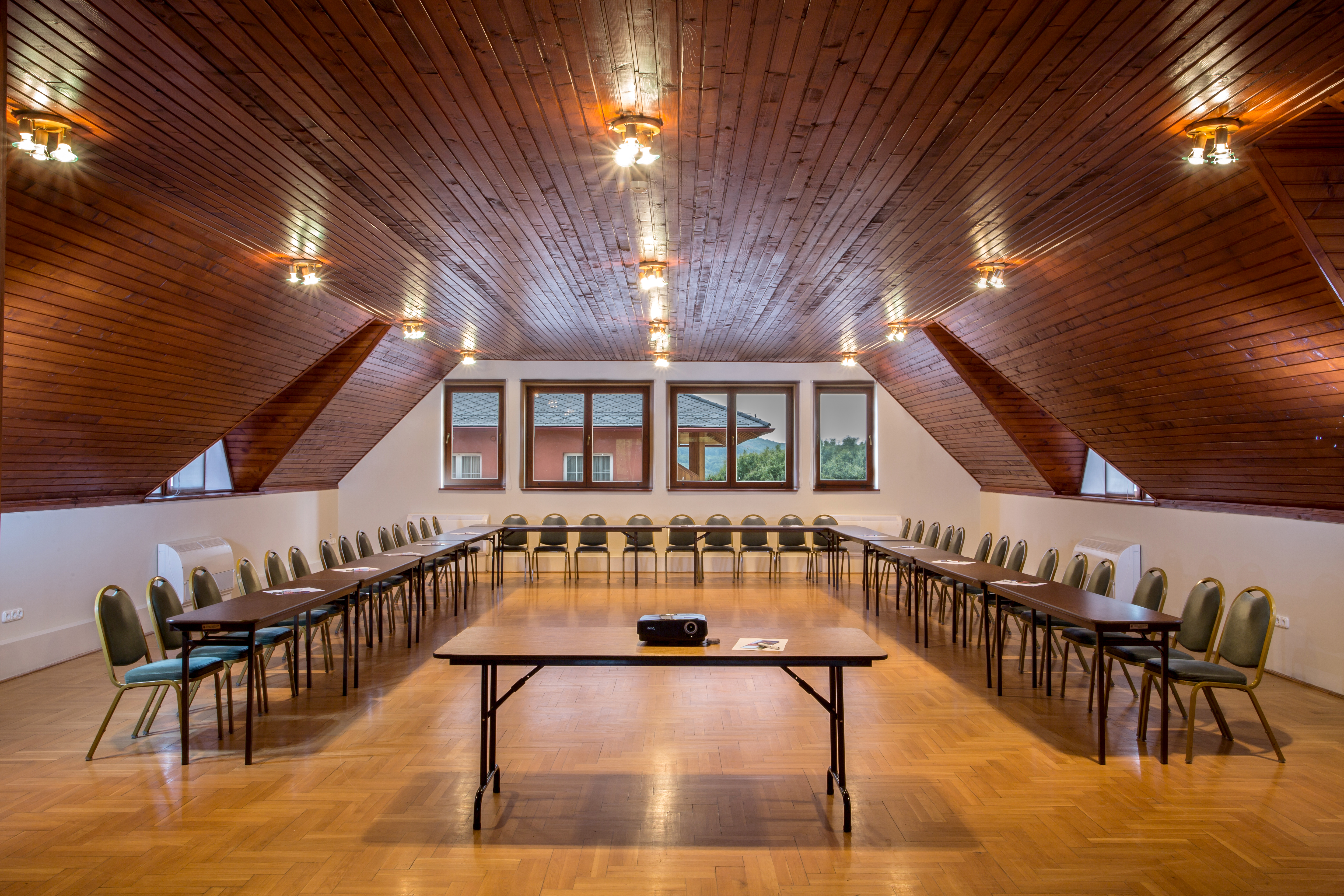 Zafír rendezvényterem