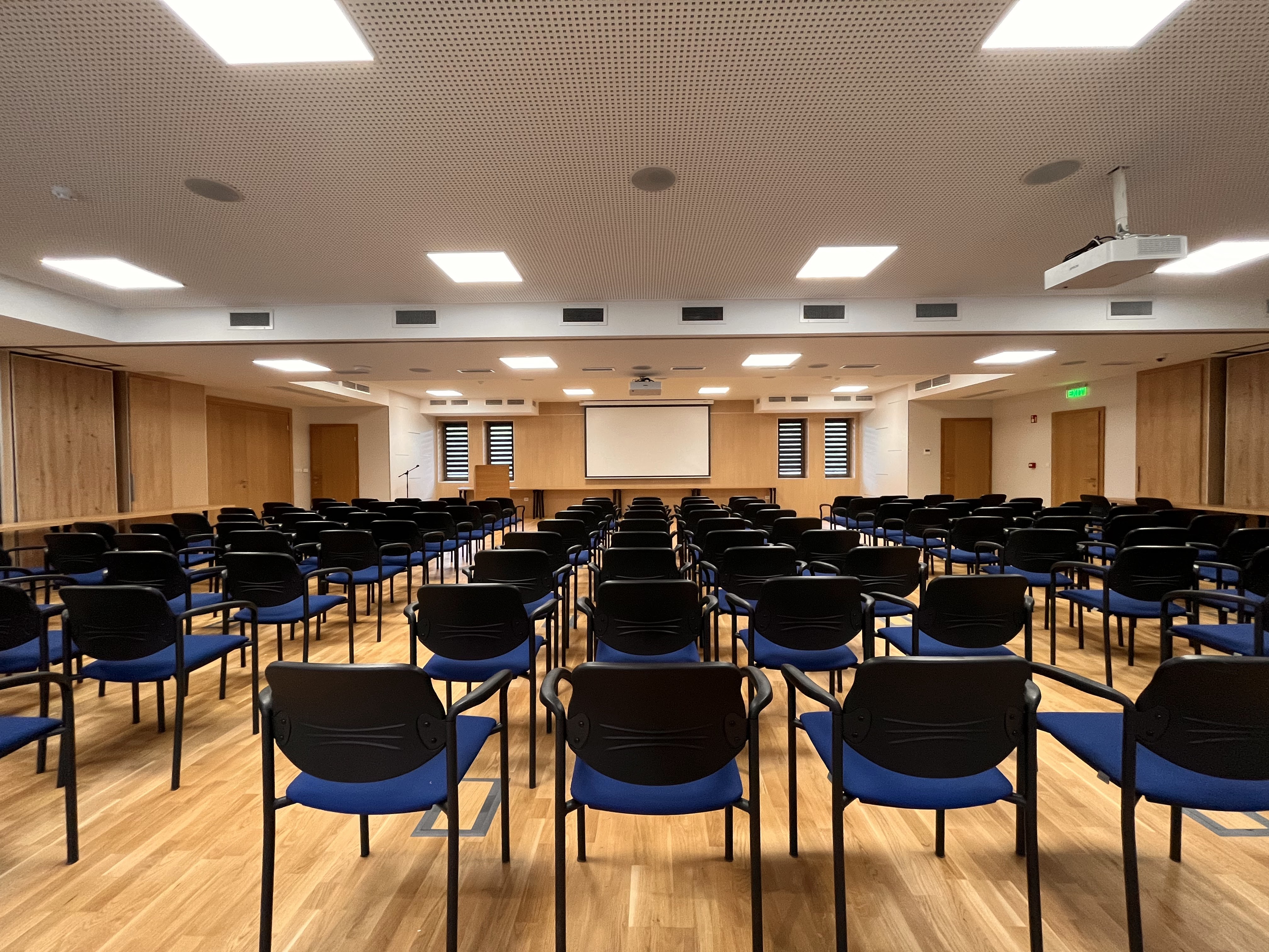 Konferencia terem 3+4