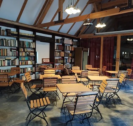 Tréning rendezvény helyszín VILLABOGArT Event Hall