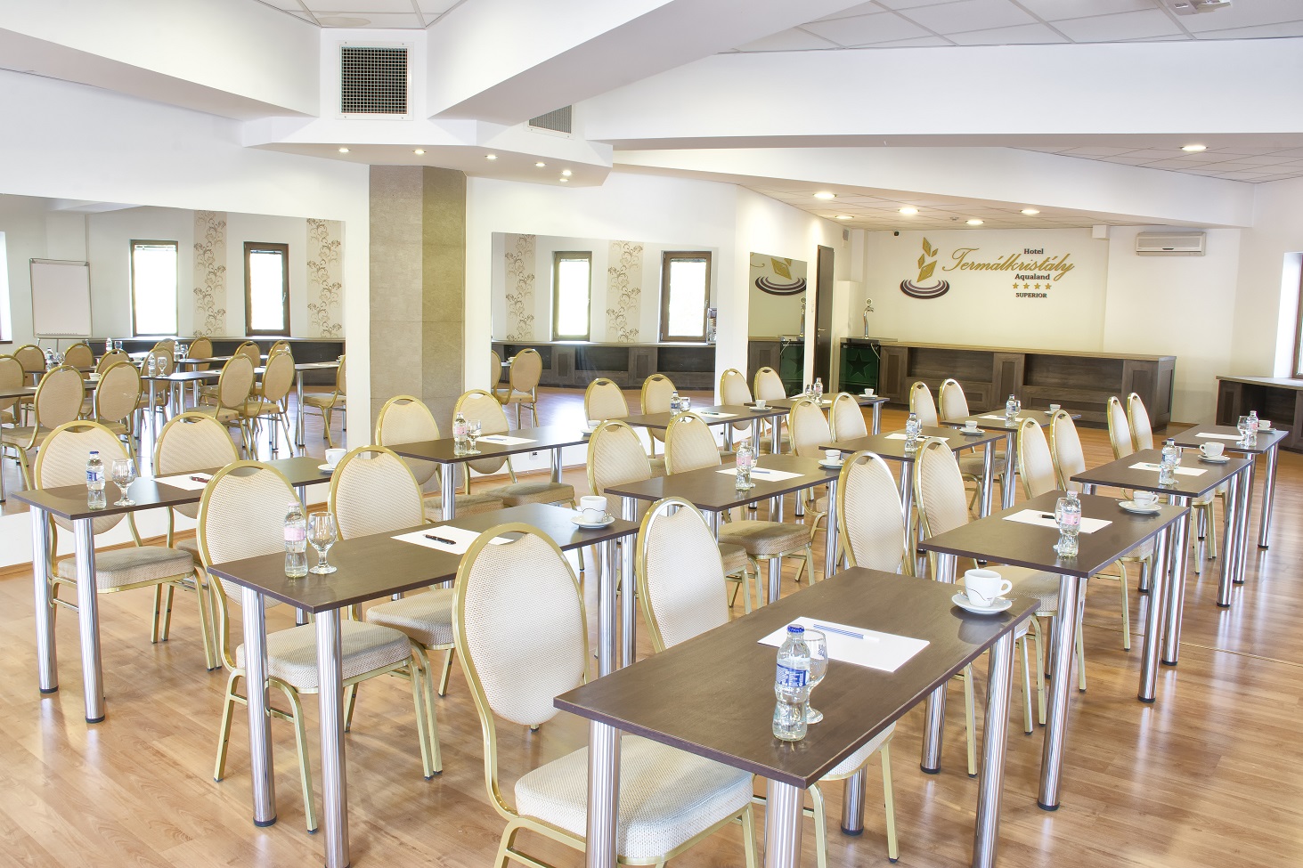 Session Hotel