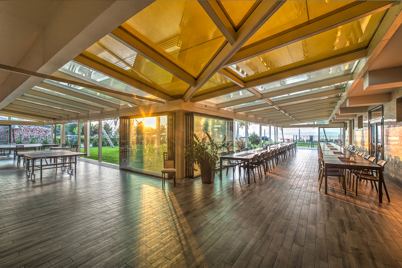 Balaton Hotel & Restaurant