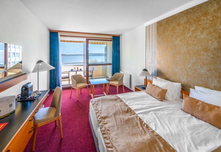 Club Tihany Resort