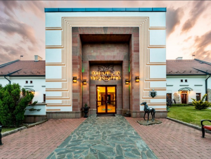 Hotel Vécsecity
