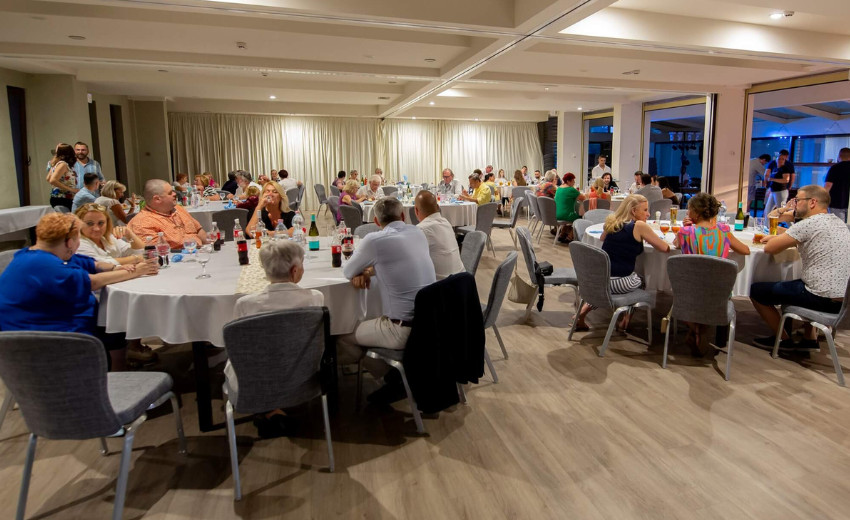 Balaton Hotel & Restaurant