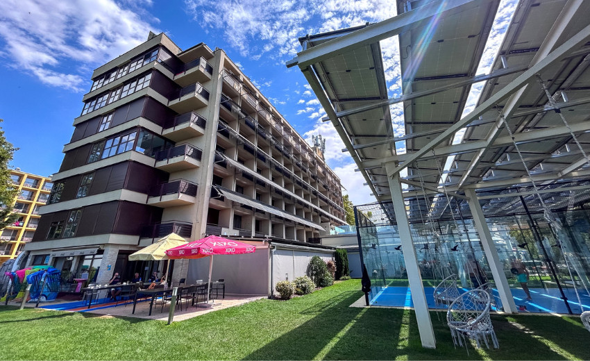 Balaton Hotel & Restaurant