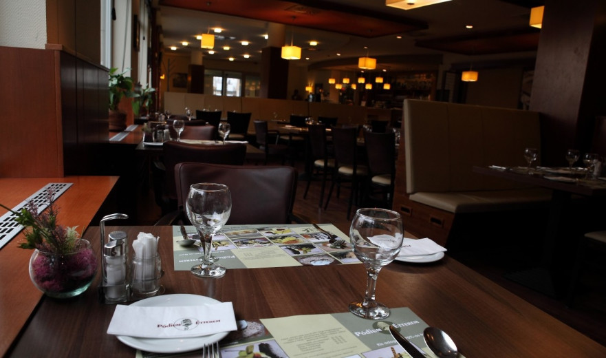 Famulus Hotel