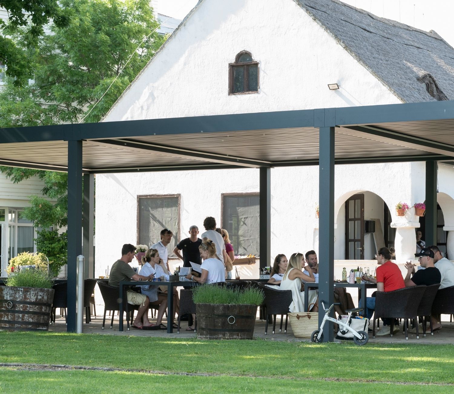 Bográcsozás és grillezés a Nádas étterem teraszán